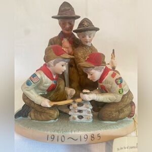 Boy Scouts Joseph Csatari 75th Anniversary 1984 Porcelain Figurine +Plus Figures